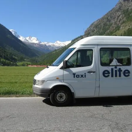 Elite Hotel 3*